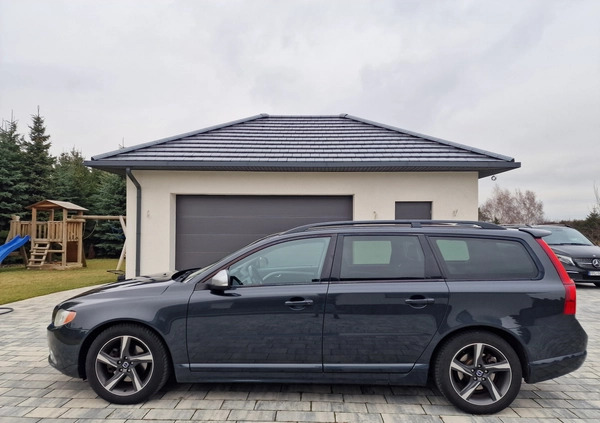 Volvo V70 cena 35900 przebieg: 166000, rok produkcji 2013 z Pleszew małe 379